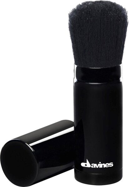 DAVINES YHA Powder Brush (8004608250265)